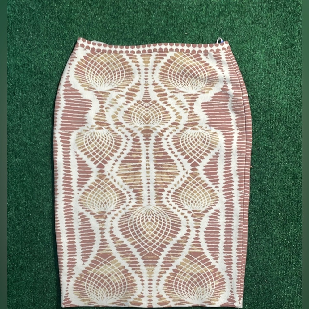 Matching Two Piece Set - Picture 4 of 5